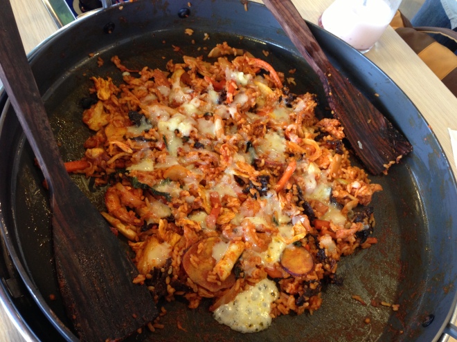 Dakgalbi Seafood - with rice + cheese, ready to eat.. Yummm..!!!